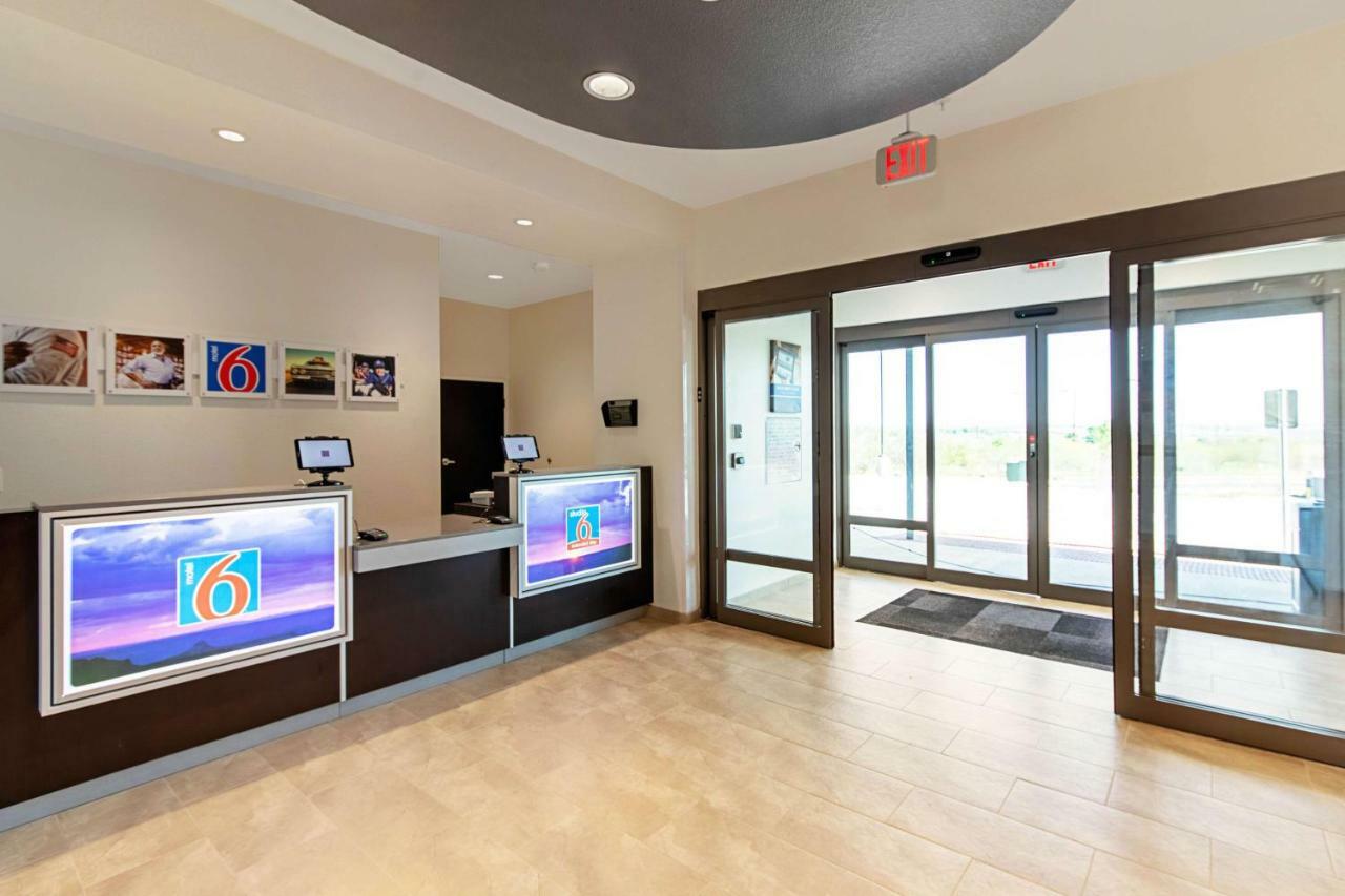 Studio 6 Austin Airport Esterno foto