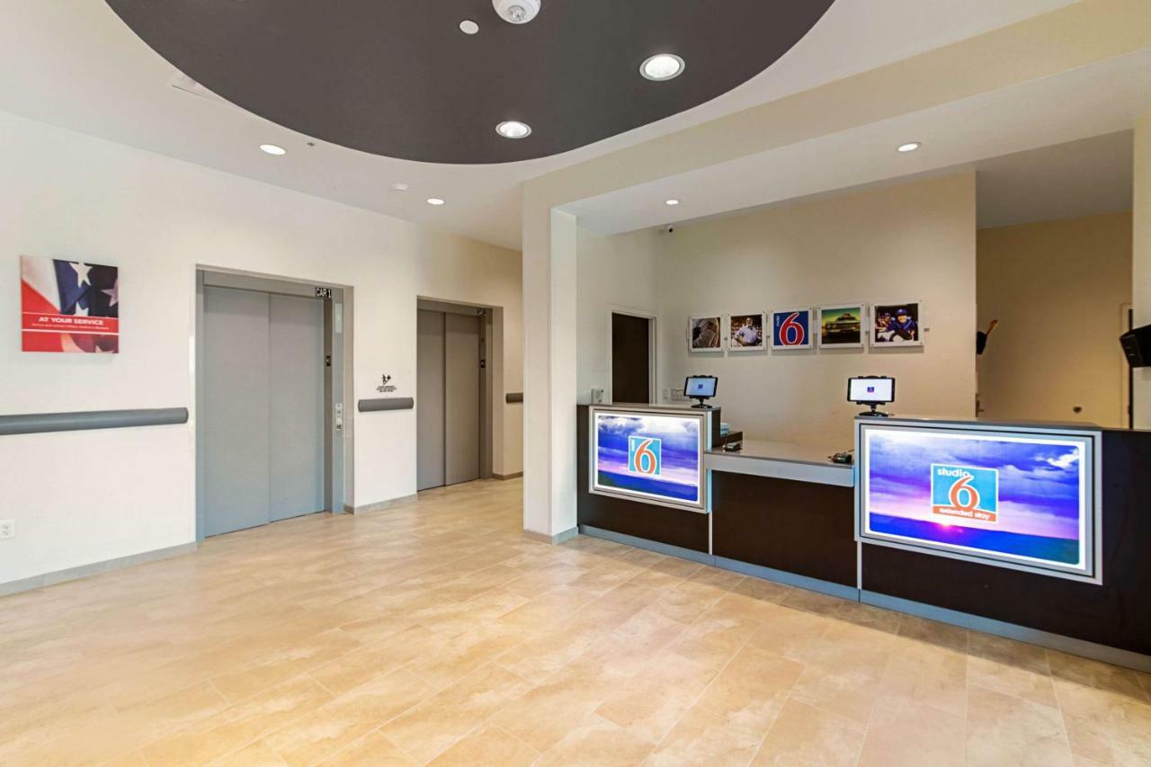 Studio 6 Austin Airport Esterno foto